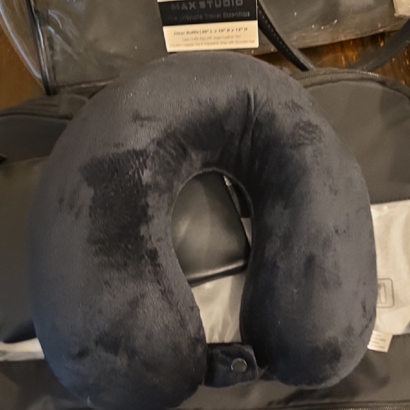 Max Studio Black Transparent Duffel Bag - Picture 10 of 12